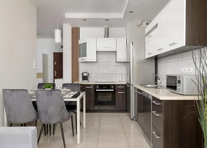 Apartamento Podgórze Air-conditioned Family With Parking By Renters Cracovia